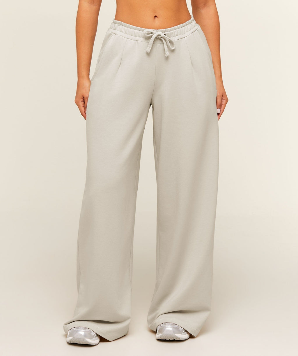 Lightweight Wide Leg Pant Short