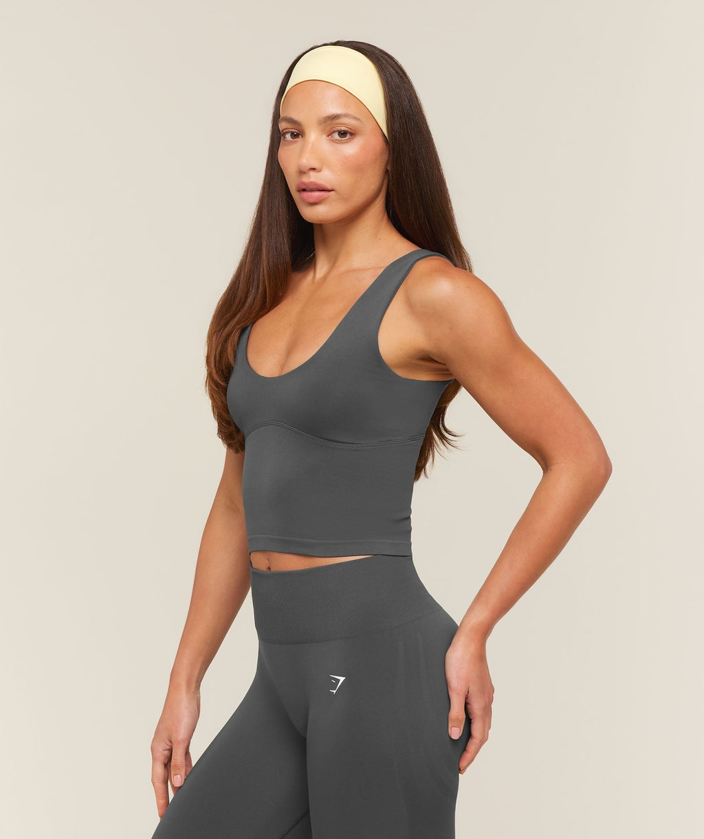 Everyday Seamless Shelf Tank