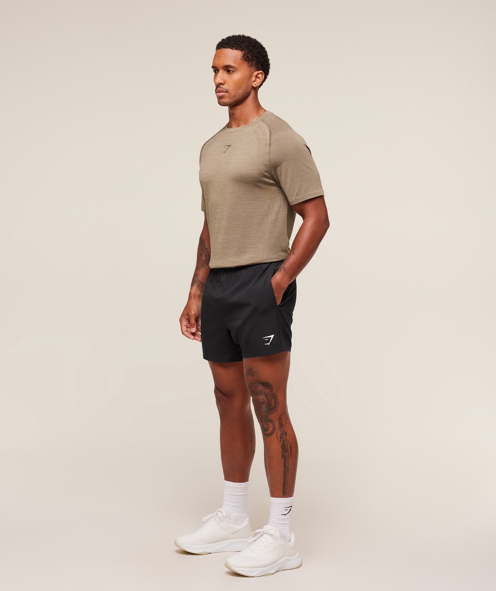 Versatile Seamless T-Shirt