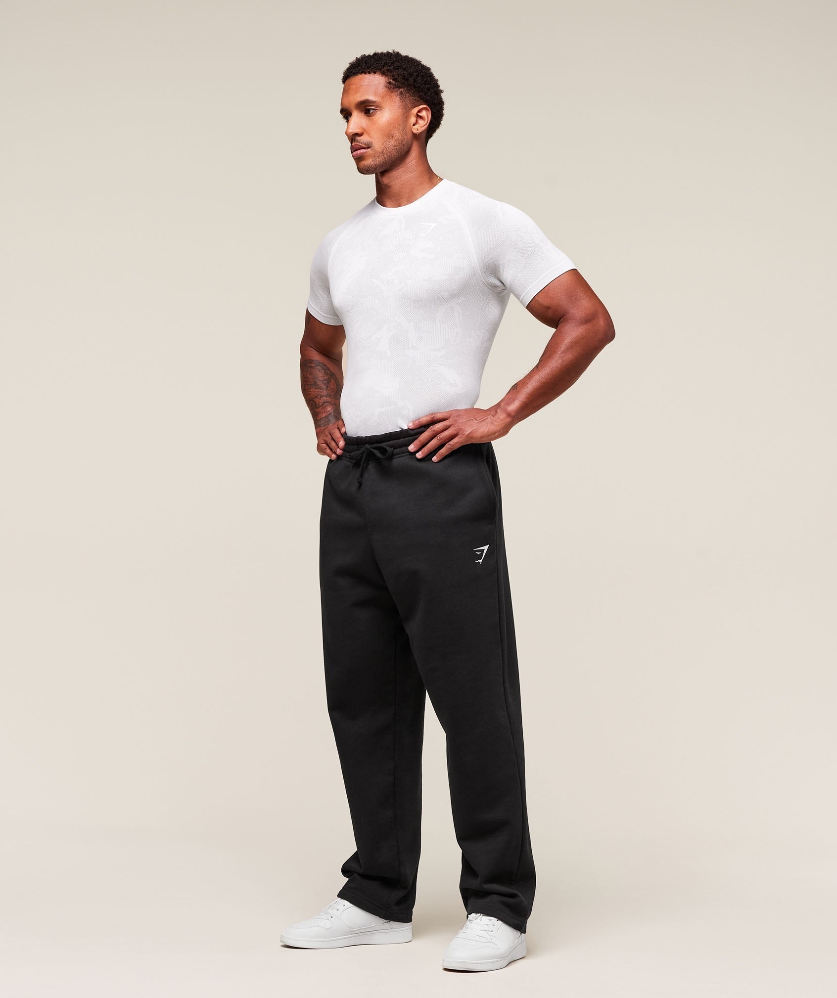 Geo Seamless T-Shirt