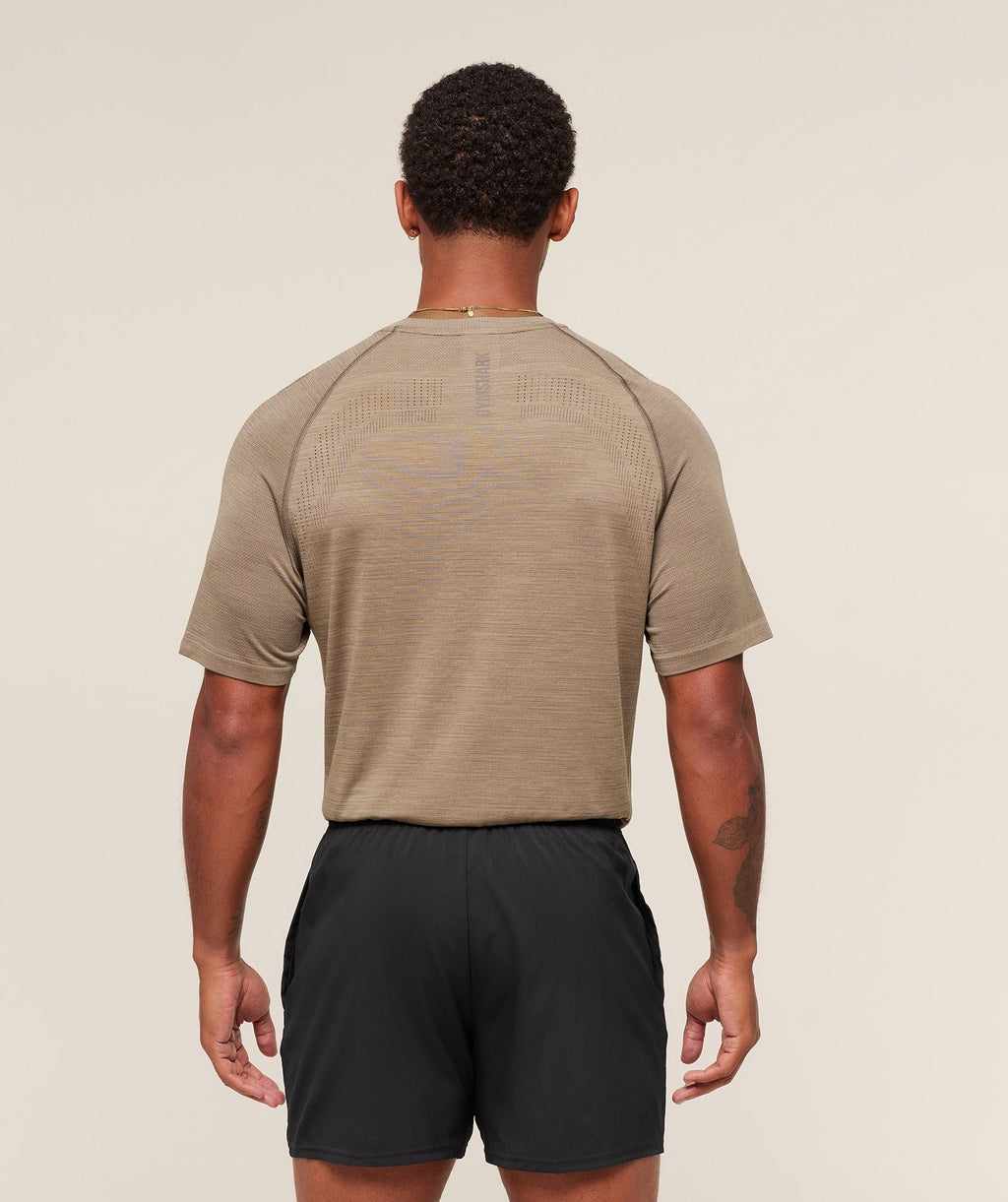 Versatile Seamless T-Shirt
