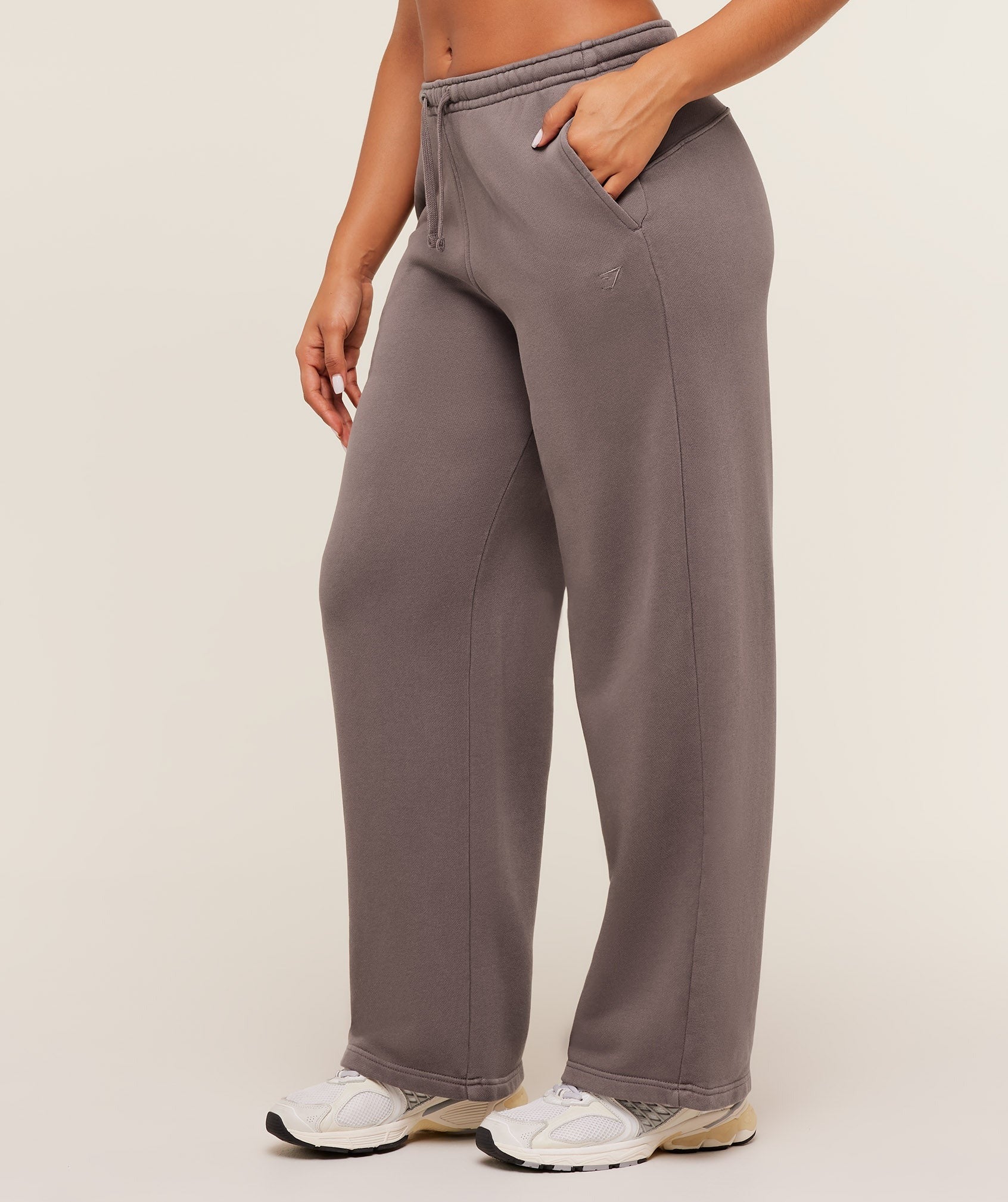 Pump Straight Leg Pants