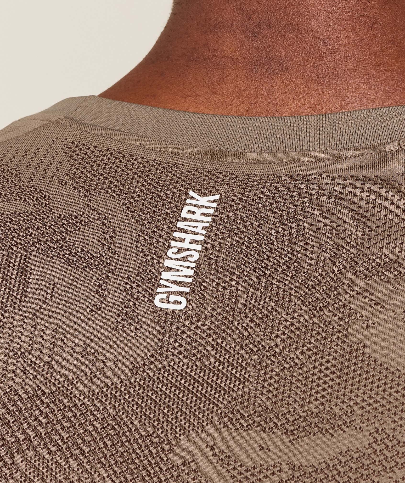 Geo Seamless T-Shirt